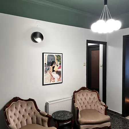 Gin&tonic First Floor - Center Of Apartment *